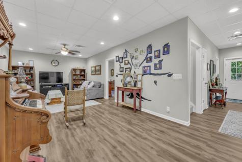 407 Summerfield Drive Cadiz KY 42211