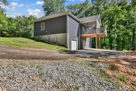 407 Summerfield Drive Cadiz KY 42211