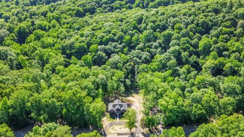 407 Summerfield Drive Cadiz KY 42211