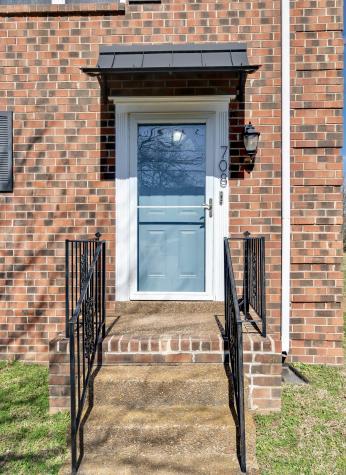 708 Clearwater Court Nashville TN 37217