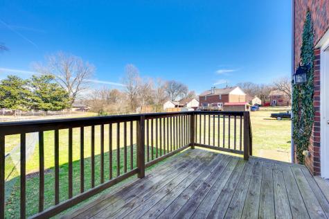 708 Clearwater Court Nashville TN 37217