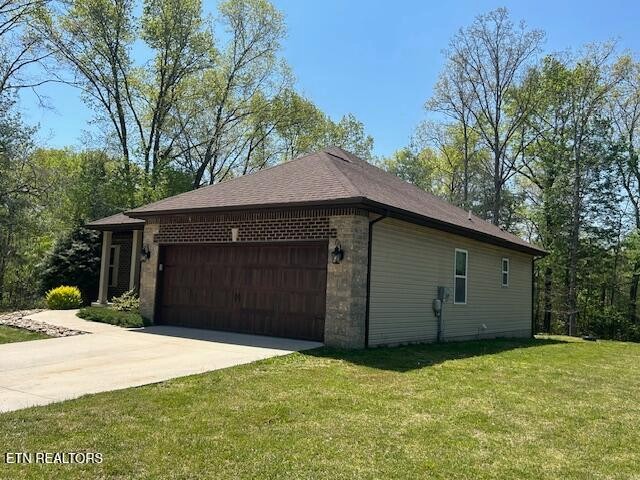 450 Beachwood Drive Crossville TN 38558