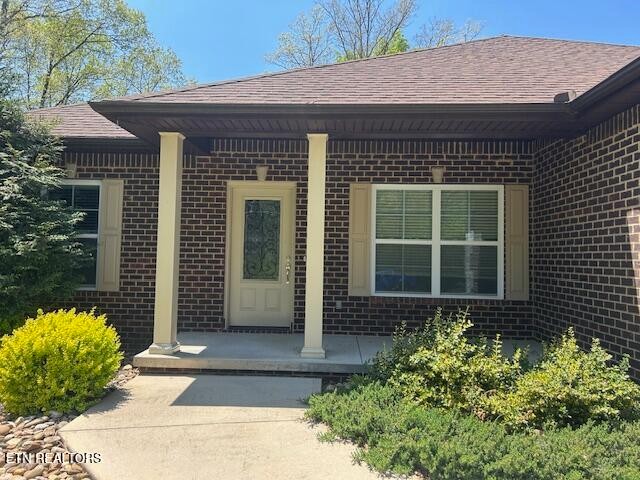 450 Beachwood Drive Crossville TN 38558