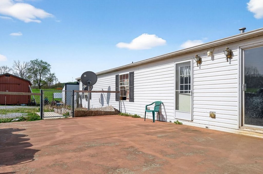 2310 Blue Springs Road Sparta TN 38583