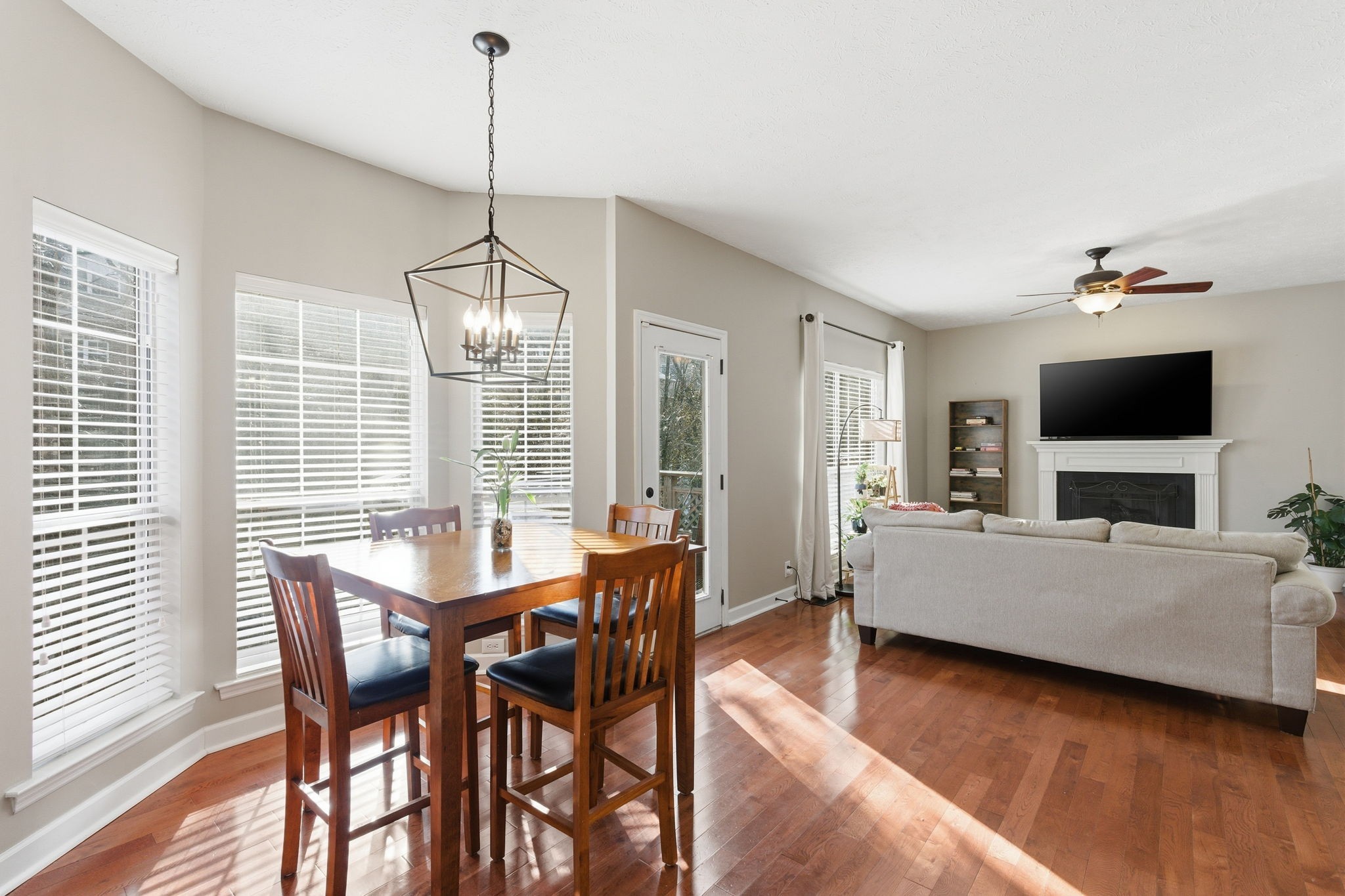 5117 W Oak Highland Drive Antioch TN 37013