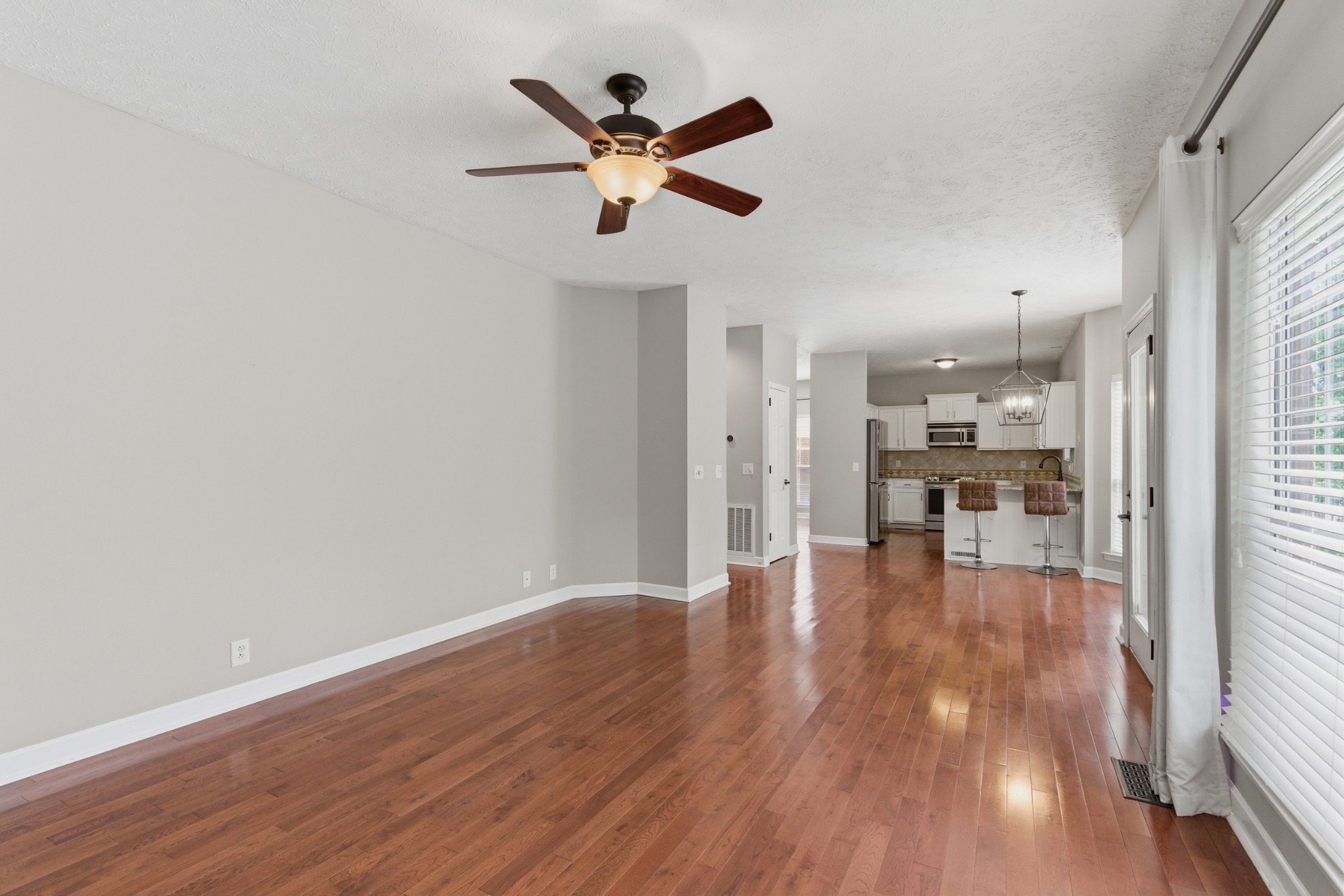 5117 W Oak Highland Drive Antioch TN 37013