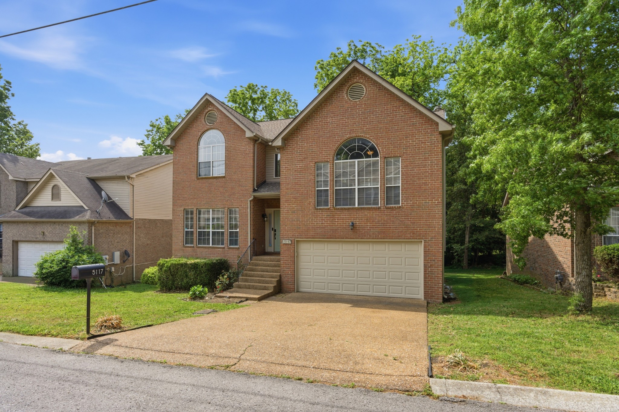 5117 W Oak Highland Drive Antioch TN 37013