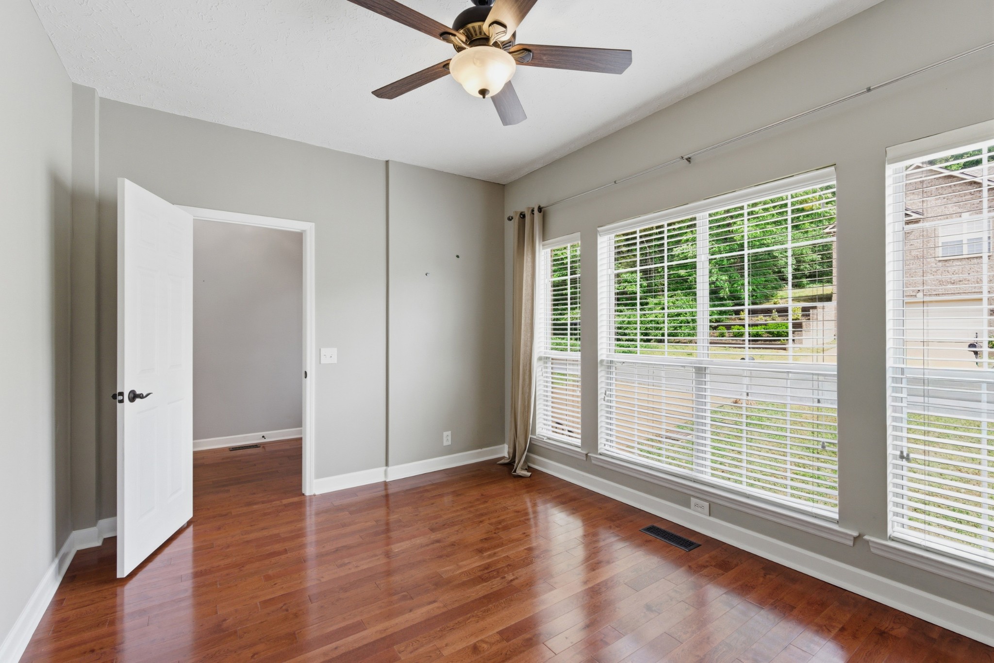 5117 W Oak Highland Drive Antioch TN 37013