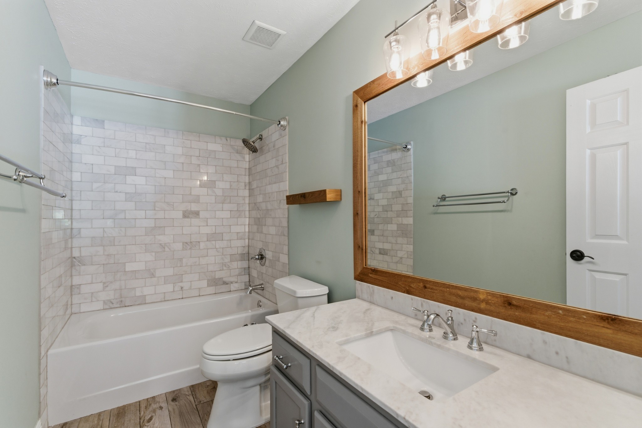 5117 W Oak Highland Drive Antioch TN 37013