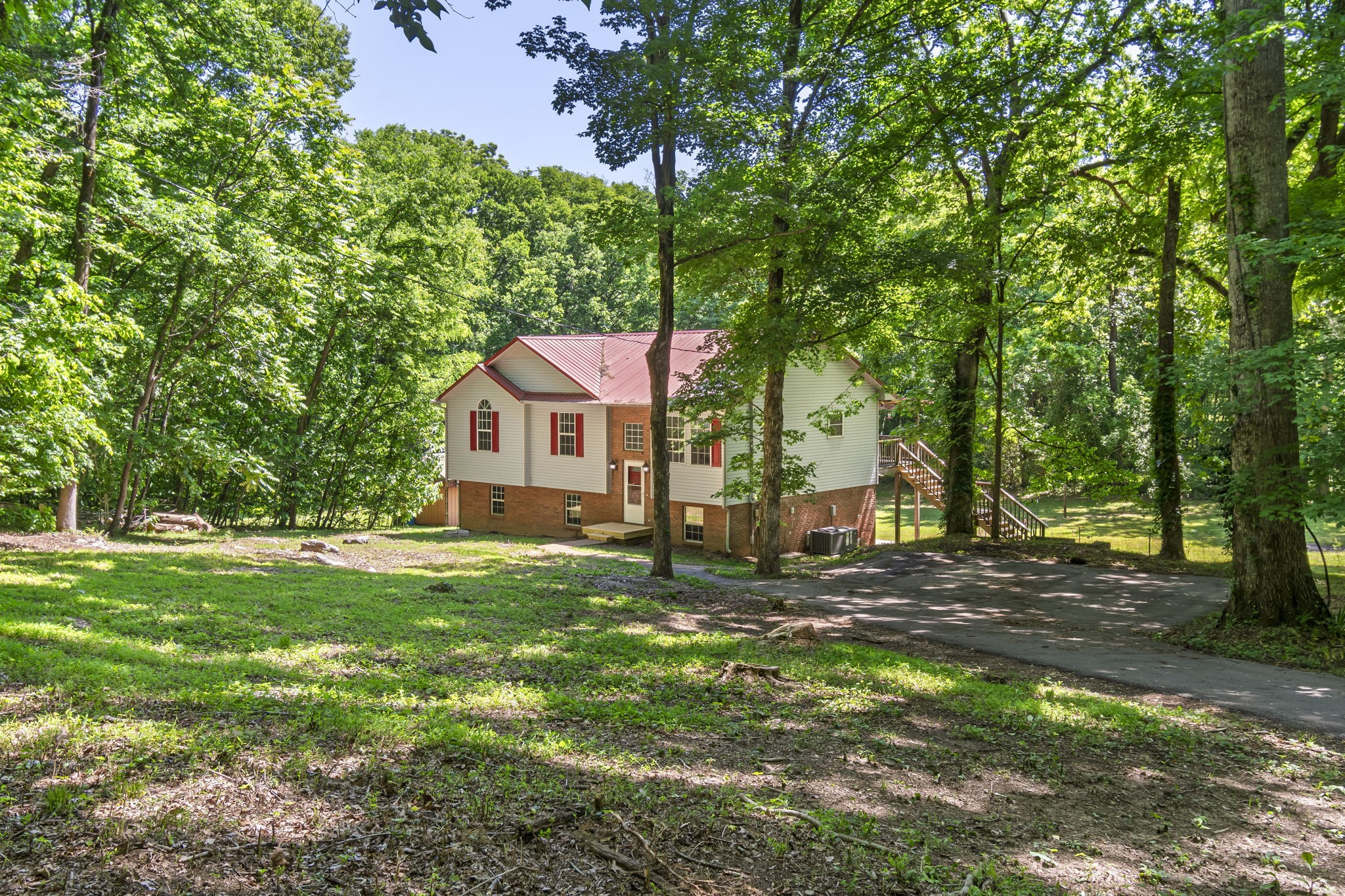 1985 Frank Moore Road Culleoka TN 38451