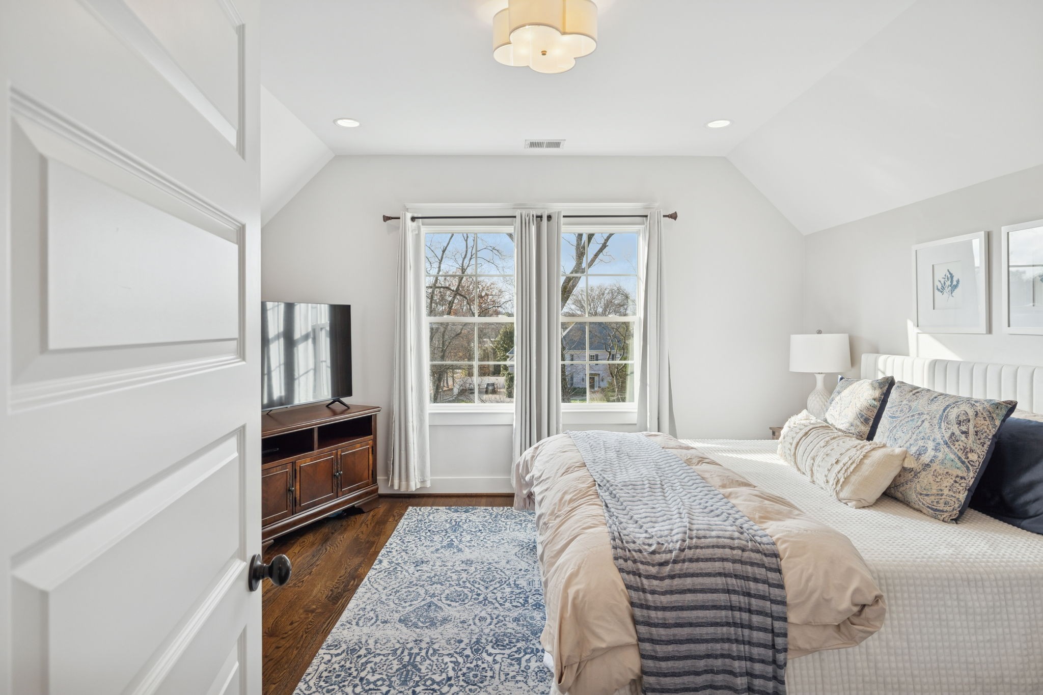 3304C Hobbs Road Nashville TN 37215
