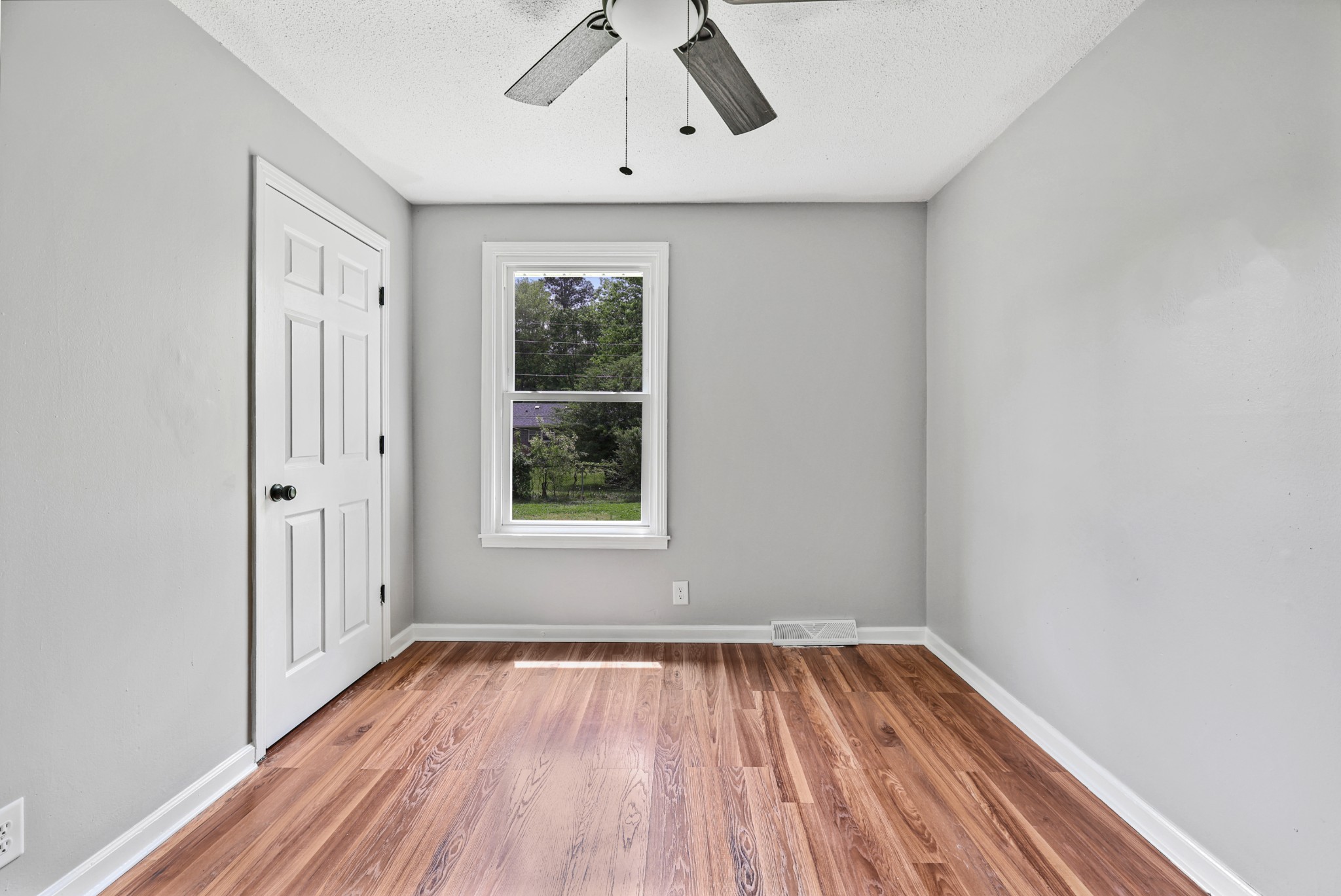 106 Winston Court Clarksville TN 37042