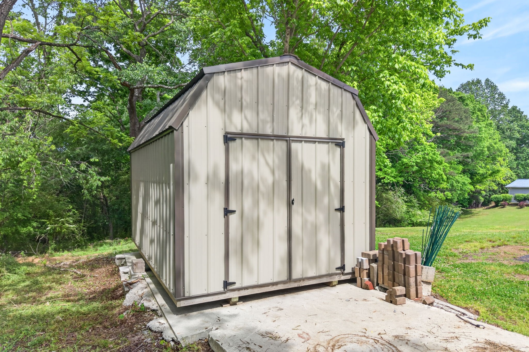 3065 Rocky Springs Road Spring City TN 37381