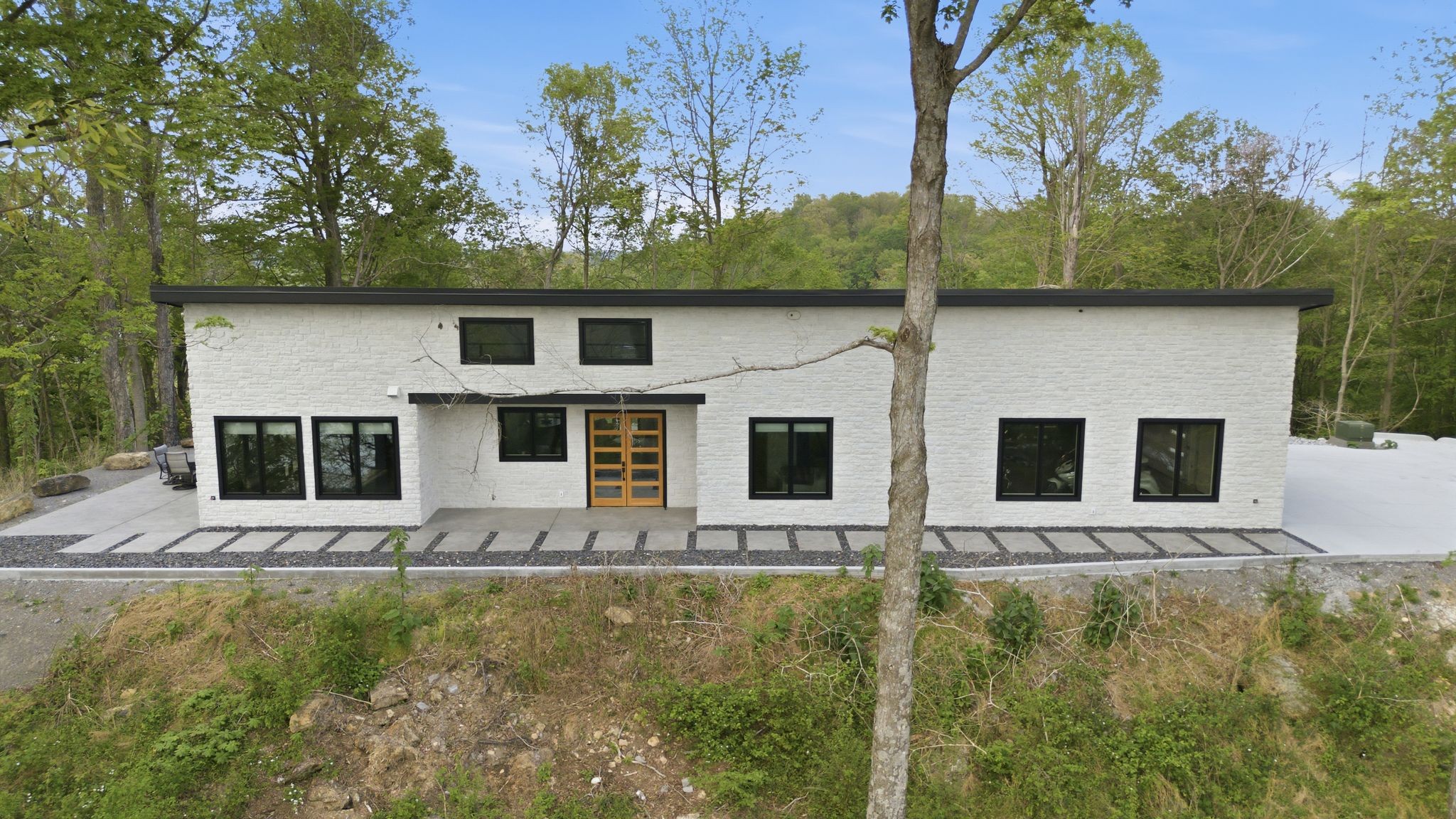 668 Seaton Drive Smithville TN 37166
