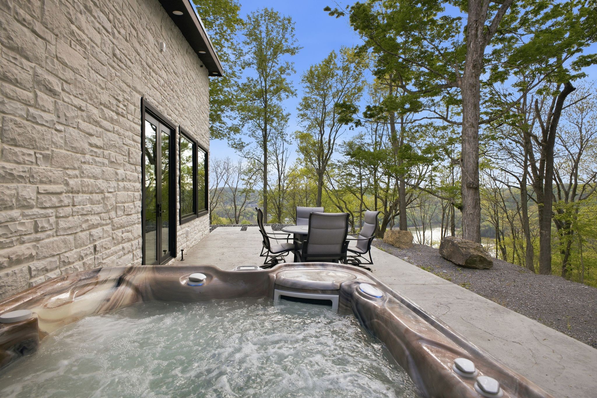 668 Seaton Drive Smithville TN 37166