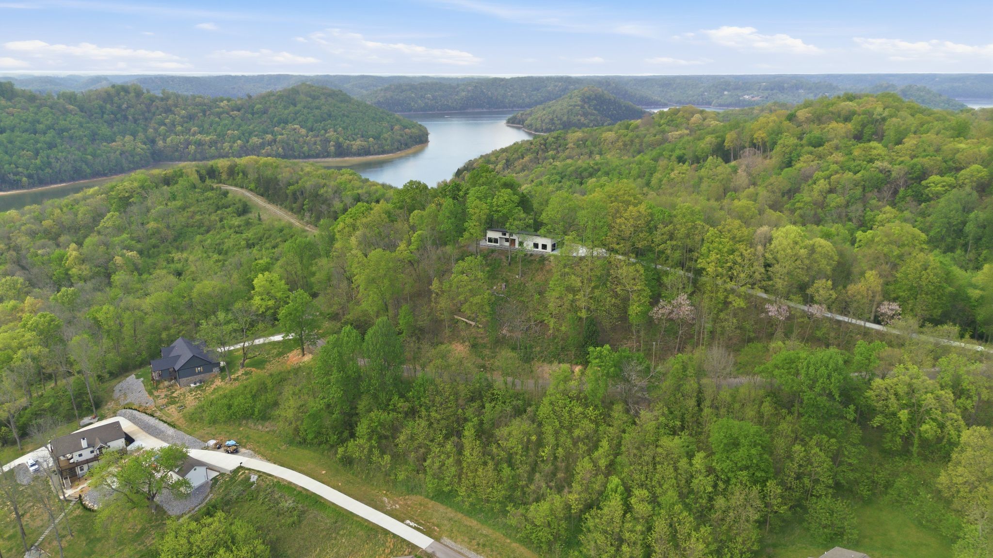 668 Seaton Drive Smithville TN 37166