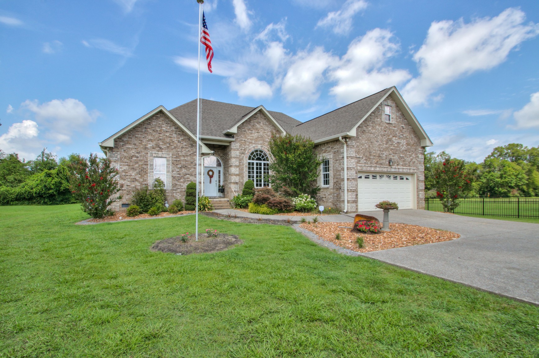 228 Honeysuckle Lane Lebanon TN 37087