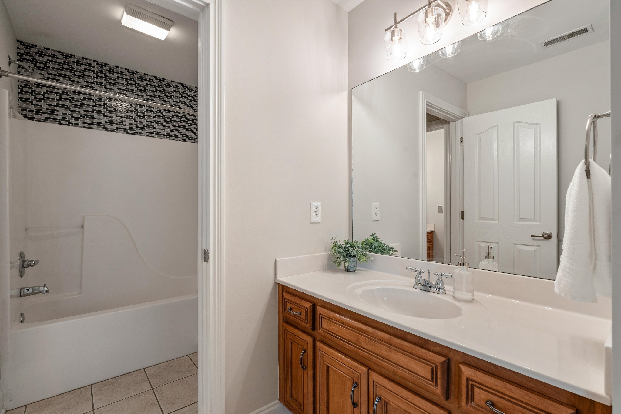 2003 Woodcliff Drive Smyrna TN 37167