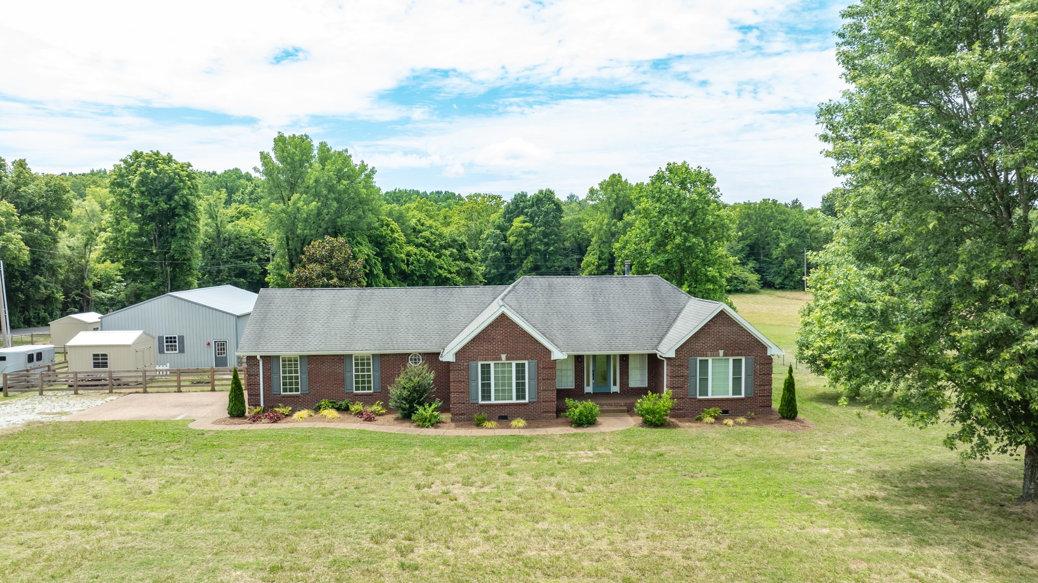 5519 Dotson Road Thompsons Station TN 37179