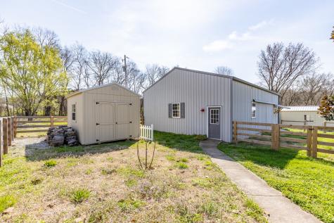 5519 Dotson Road Thompsons Station TN 37179