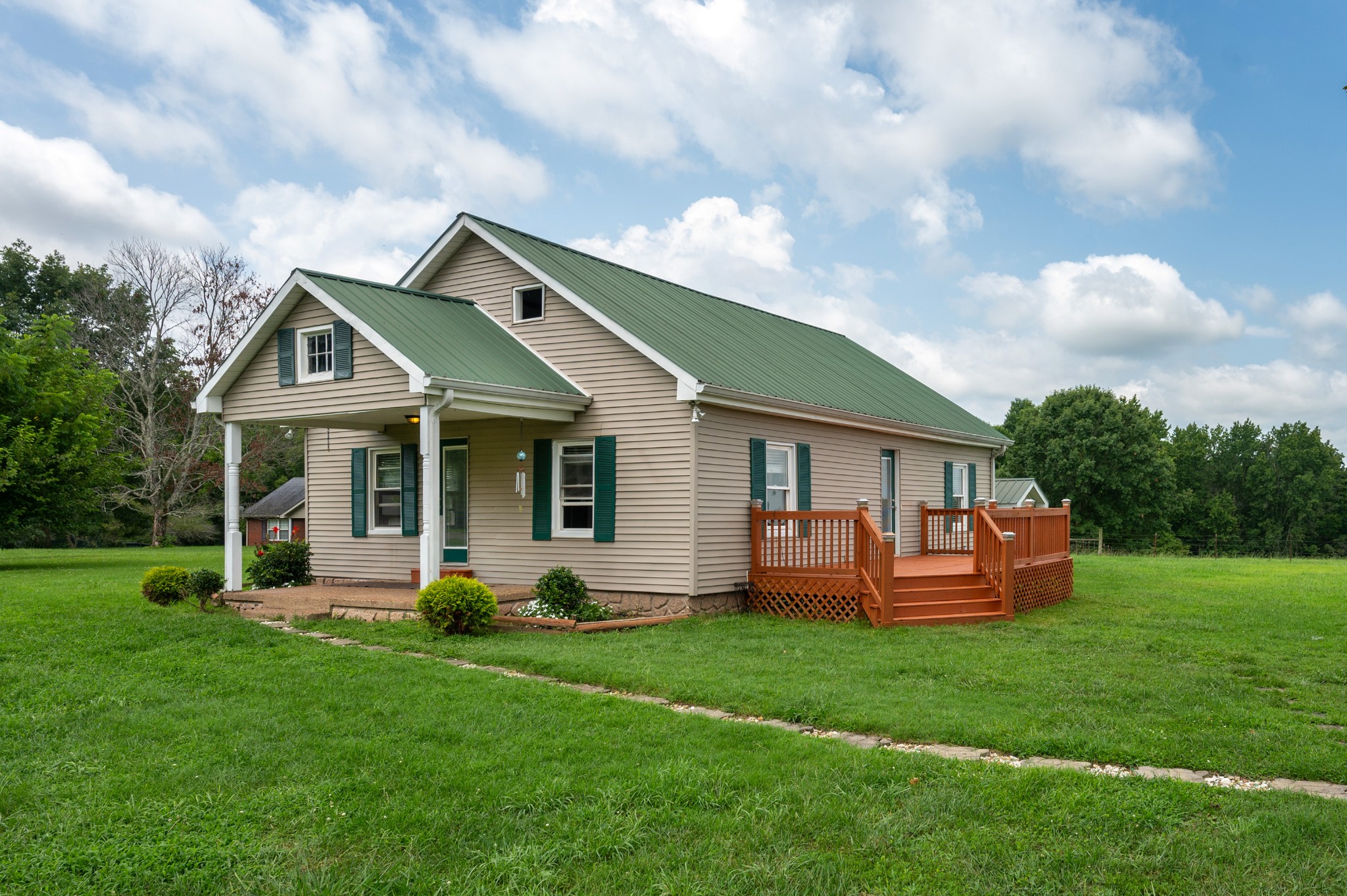 847 Chaffin Road Lafayette TN 37083