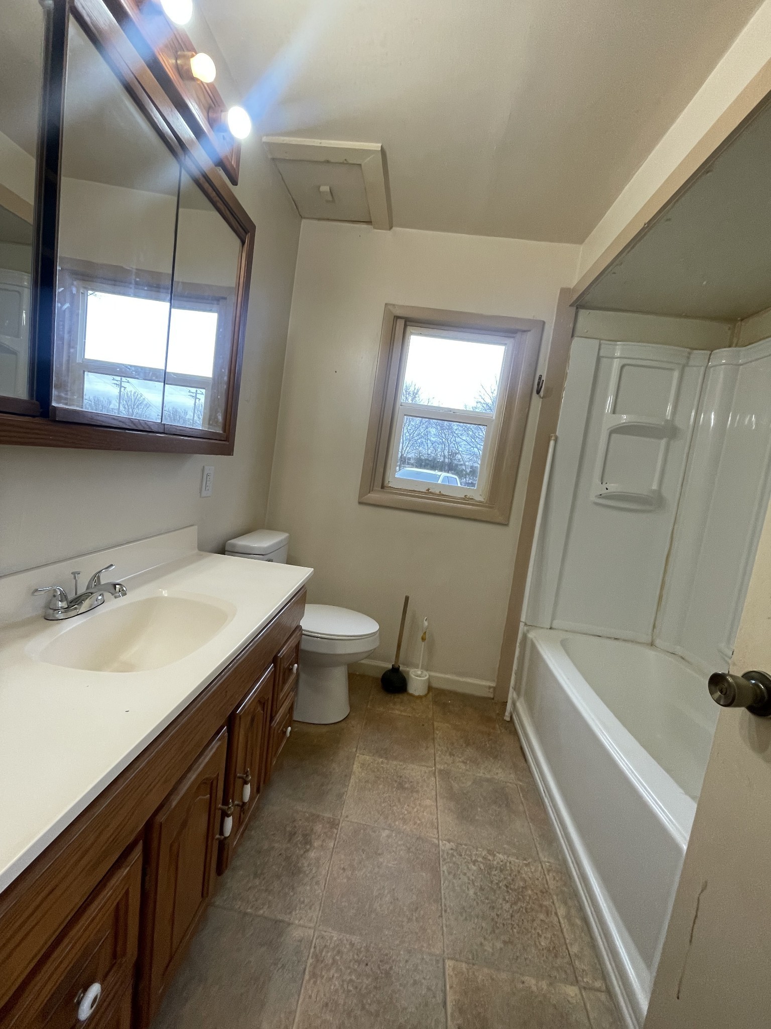 14954 Central Pike Lebanon TN 37090