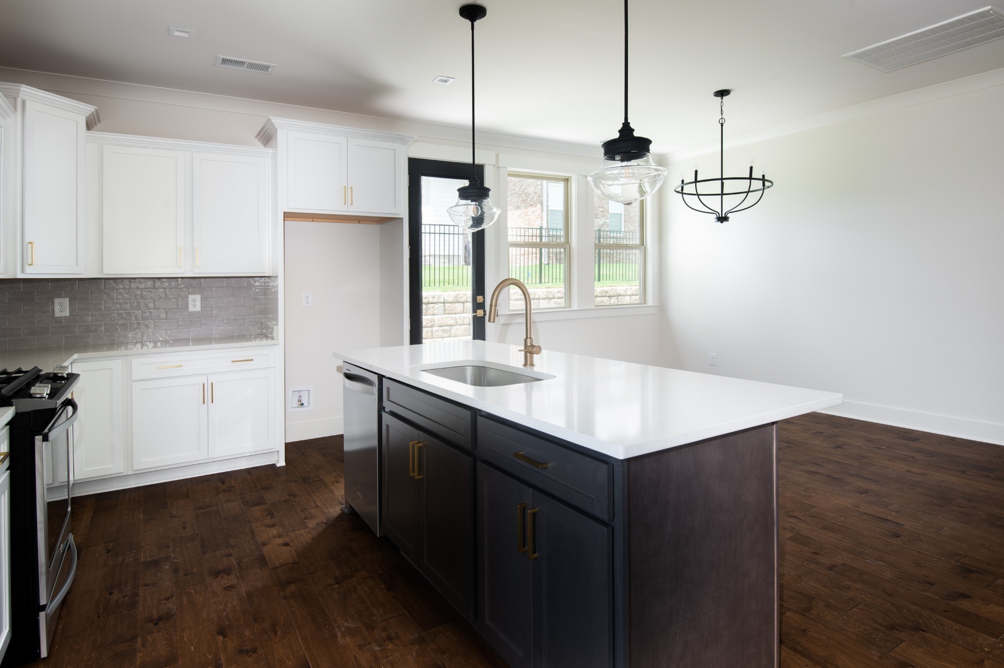 2064 Blackstone Drive Hendersonville TN 37075