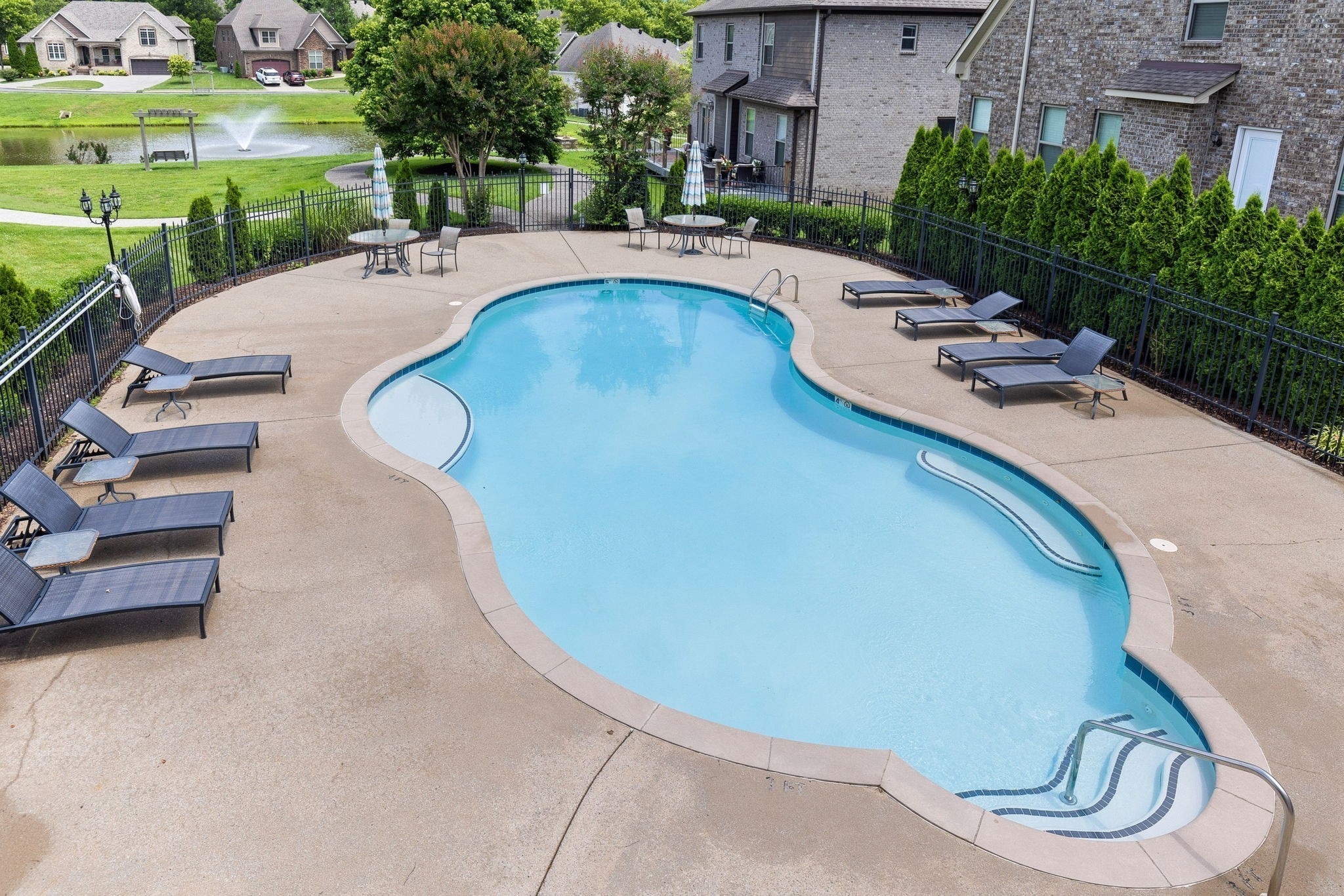 2064 Blackstone Drive Hendersonville TN 37075