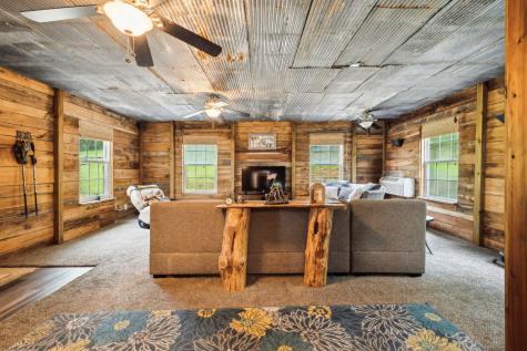 12817 Lascassas Pike Milton TN 37118