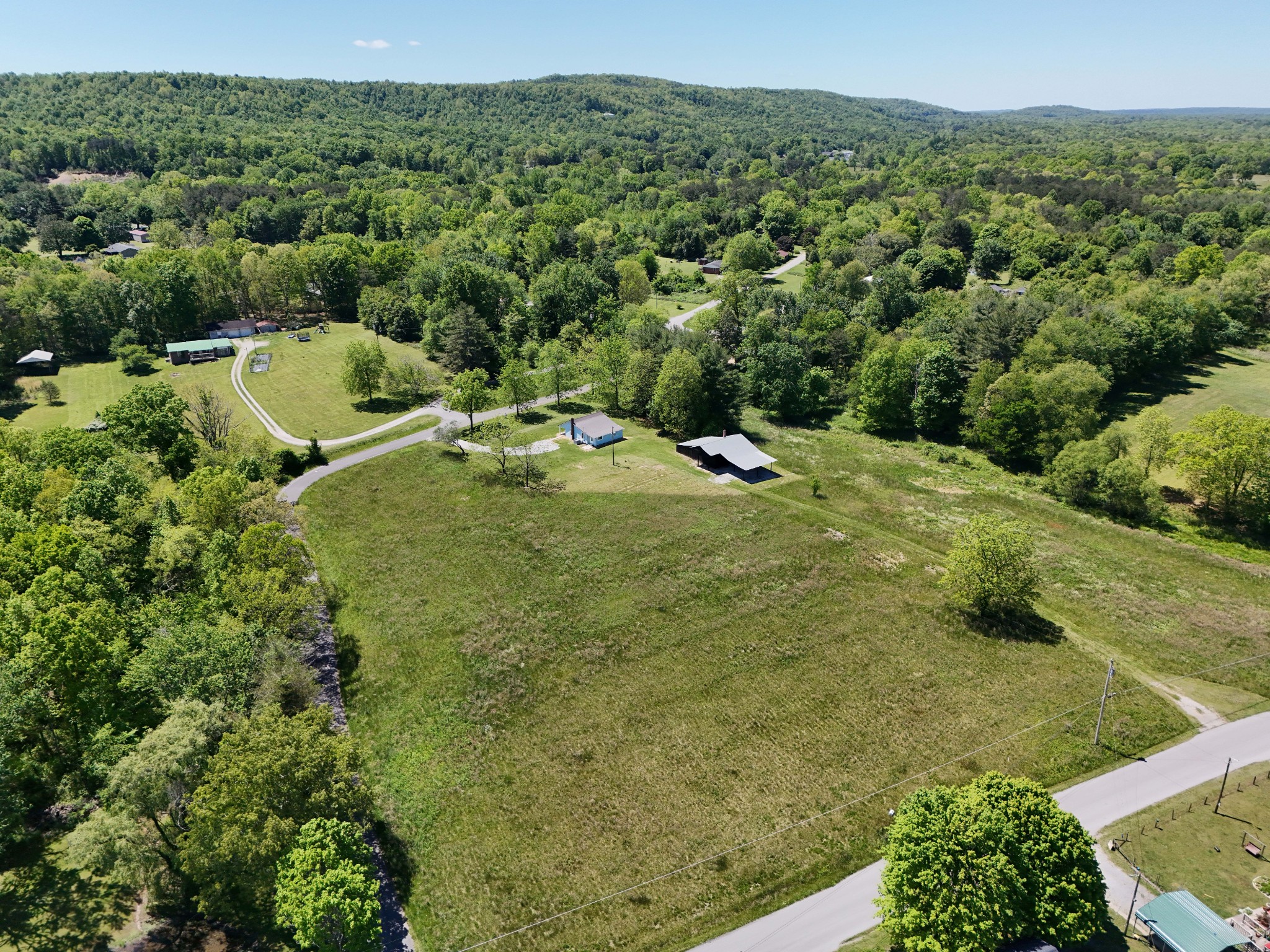 65 Duckpond Road Palmer TN 37365