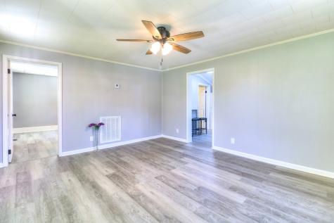 65 Duckpond Road Palmer TN 37365