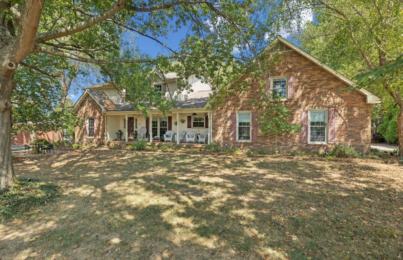 129 W Ridge Drive Hendersonville TN 37075