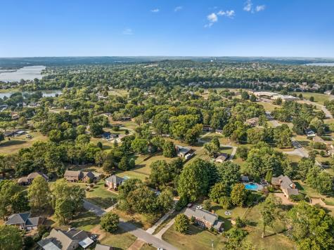 129 W Ridge Drive Hendersonville TN 37075