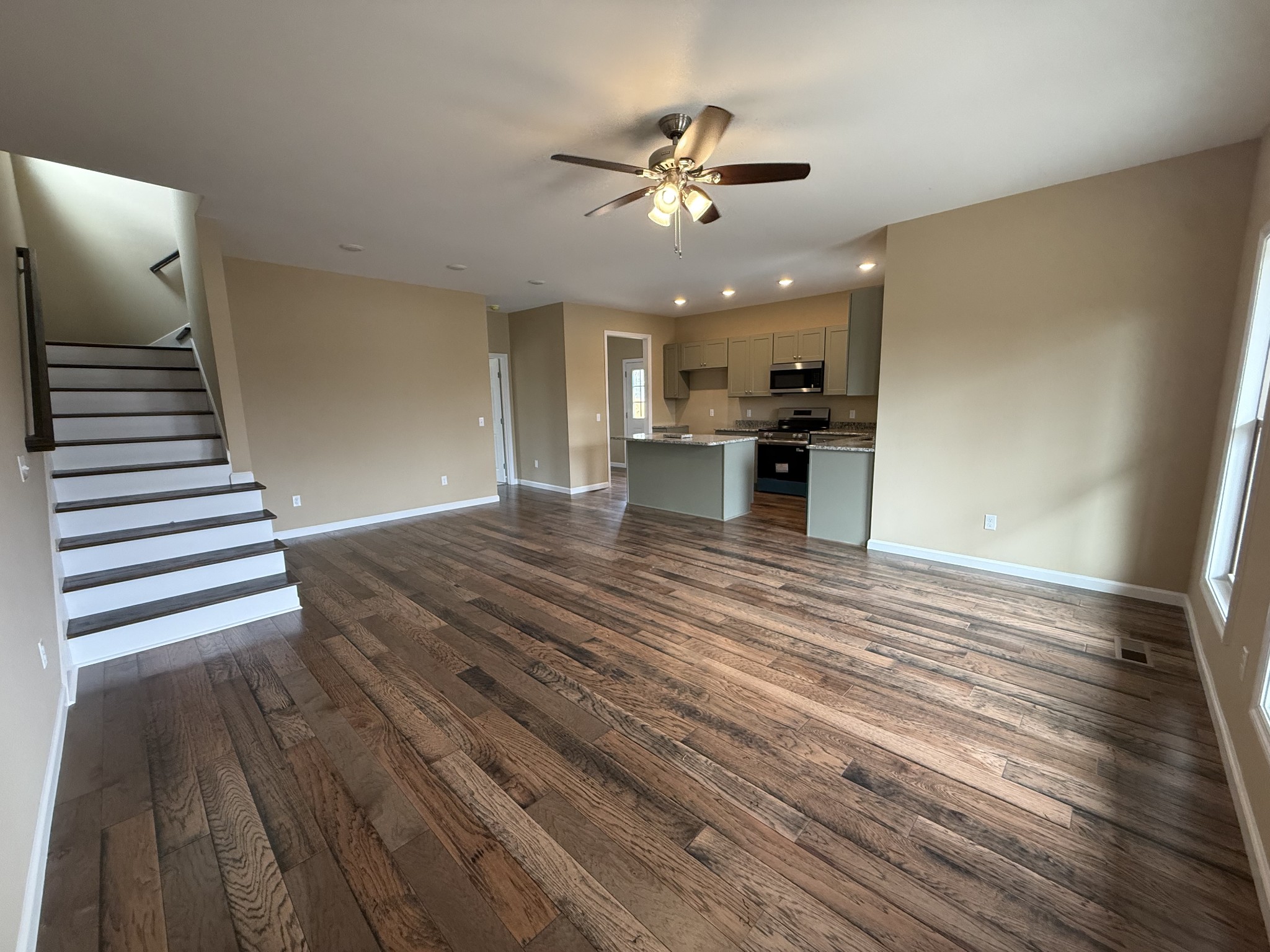 176 Redbird Lane Lafayette TN 37083