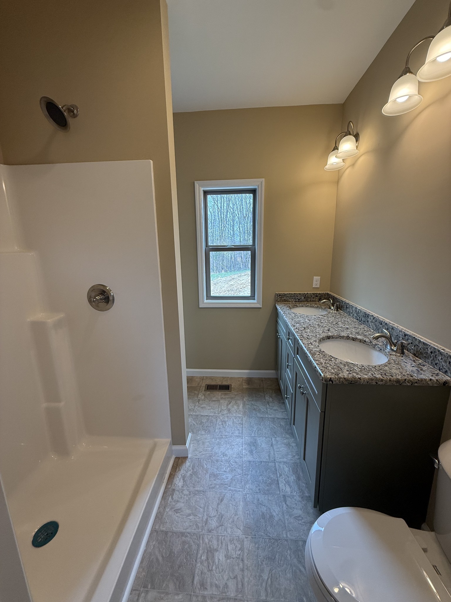 176 Redbird Lane Lafayette TN 37083