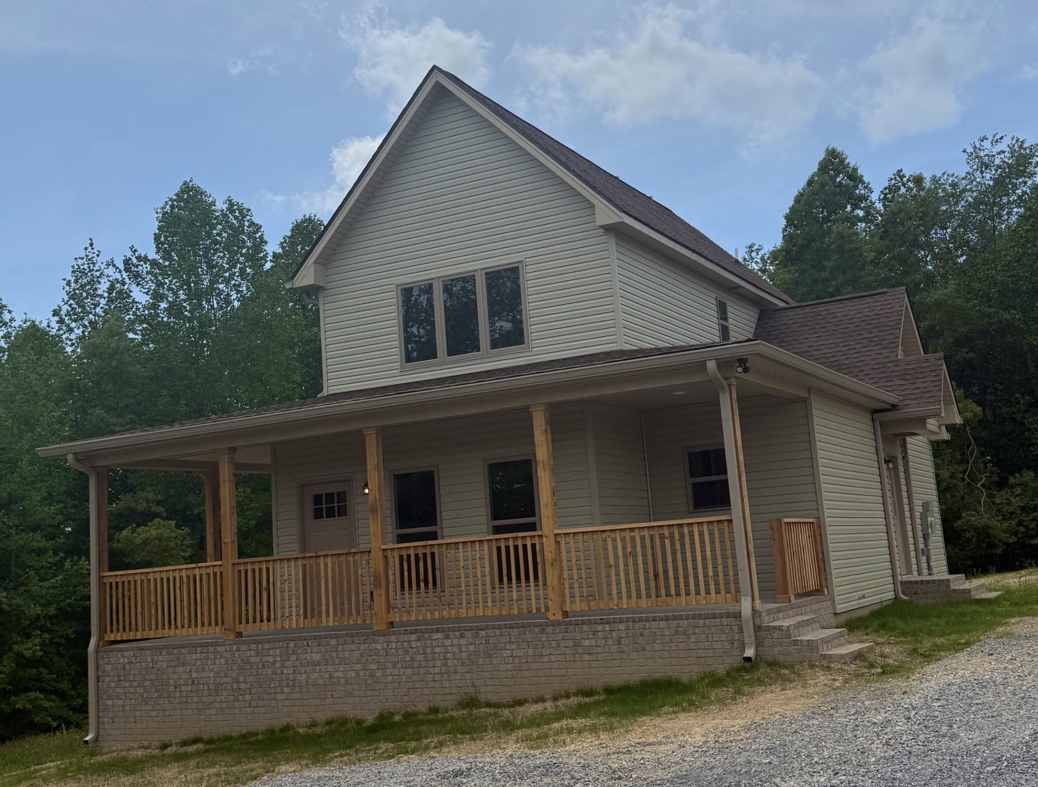 176 Redbird Lane Lafayette TN 37083