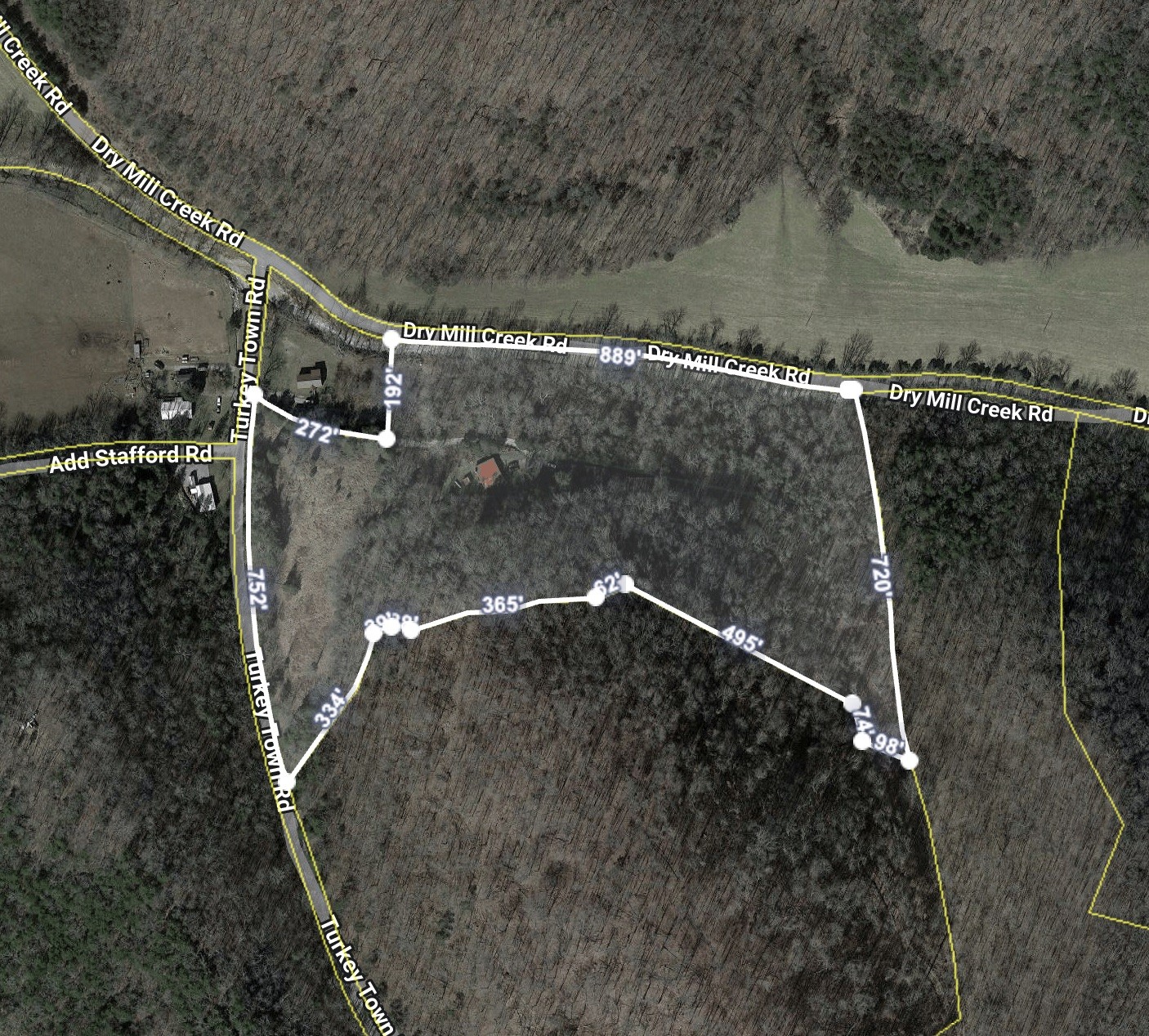 51 Turkeytown Road Hilham TN 38568
