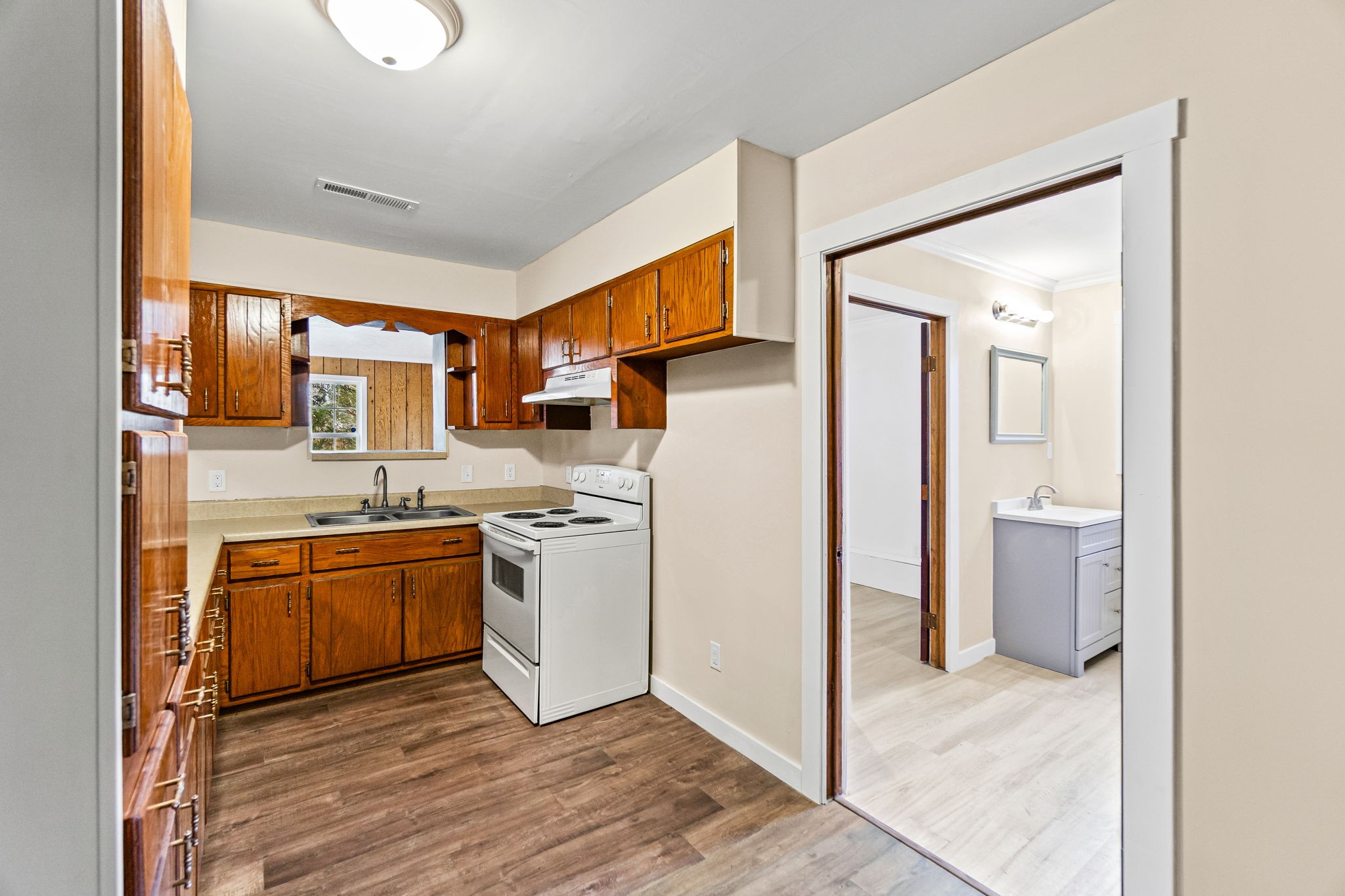 51 Turkeytown Road Hilham TN 38568