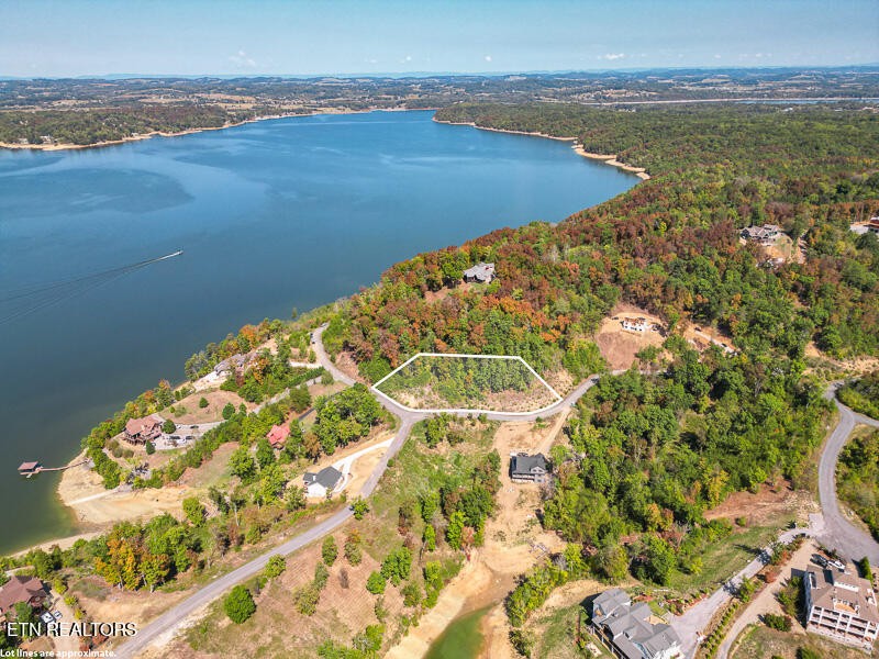 75 Stone Bridge Drive Dandridge TN 37725