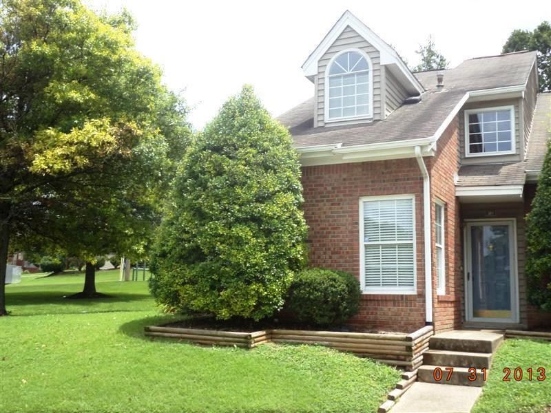 301 Yorkshire Circle Nashville TN 37211