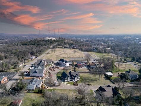705 Halcyon Way Columbia TN 38401
