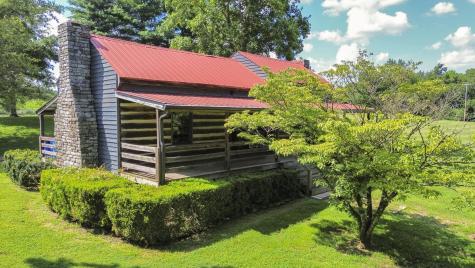 1562 Oak Springs Drive Columbia TN 38401