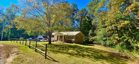 936 Ridge Road Quebeck TN 38579