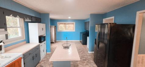 936 Ridge Road Quebeck TN 38579