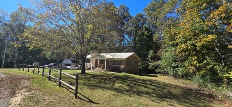 936 Ridge Road Quebeck TN 38579