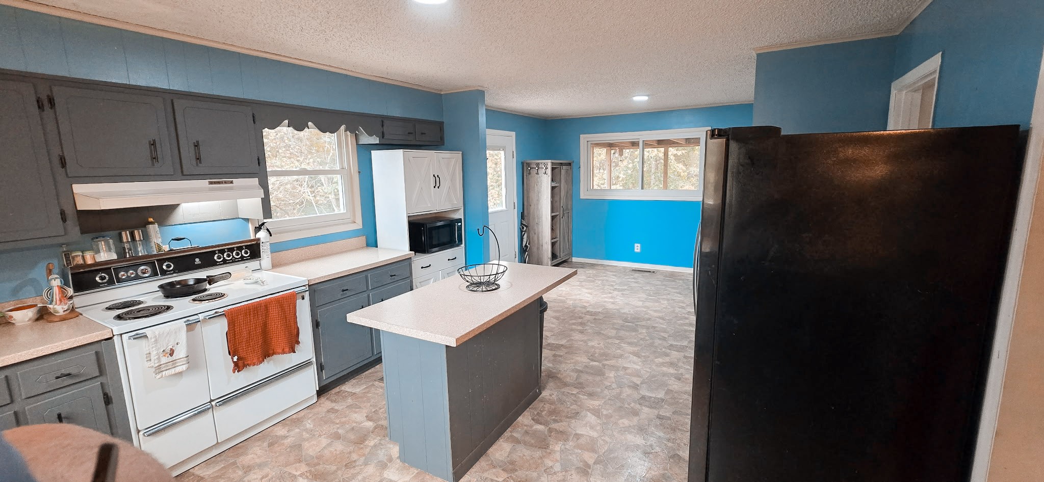936 Ridge Road Quebeck TN 38579