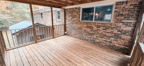 936 Ridge Road Quebeck TN 38579