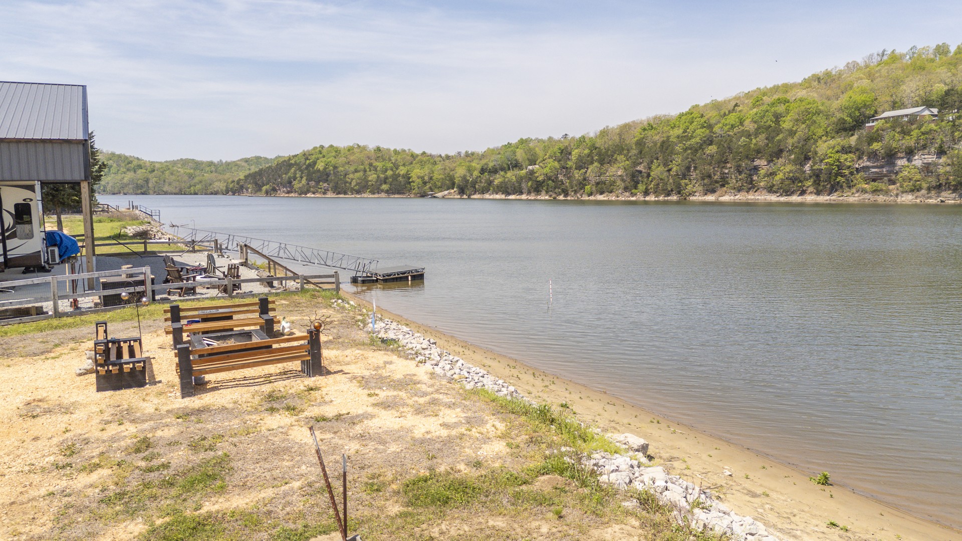 451 River Front Drive Clifton TN 38425