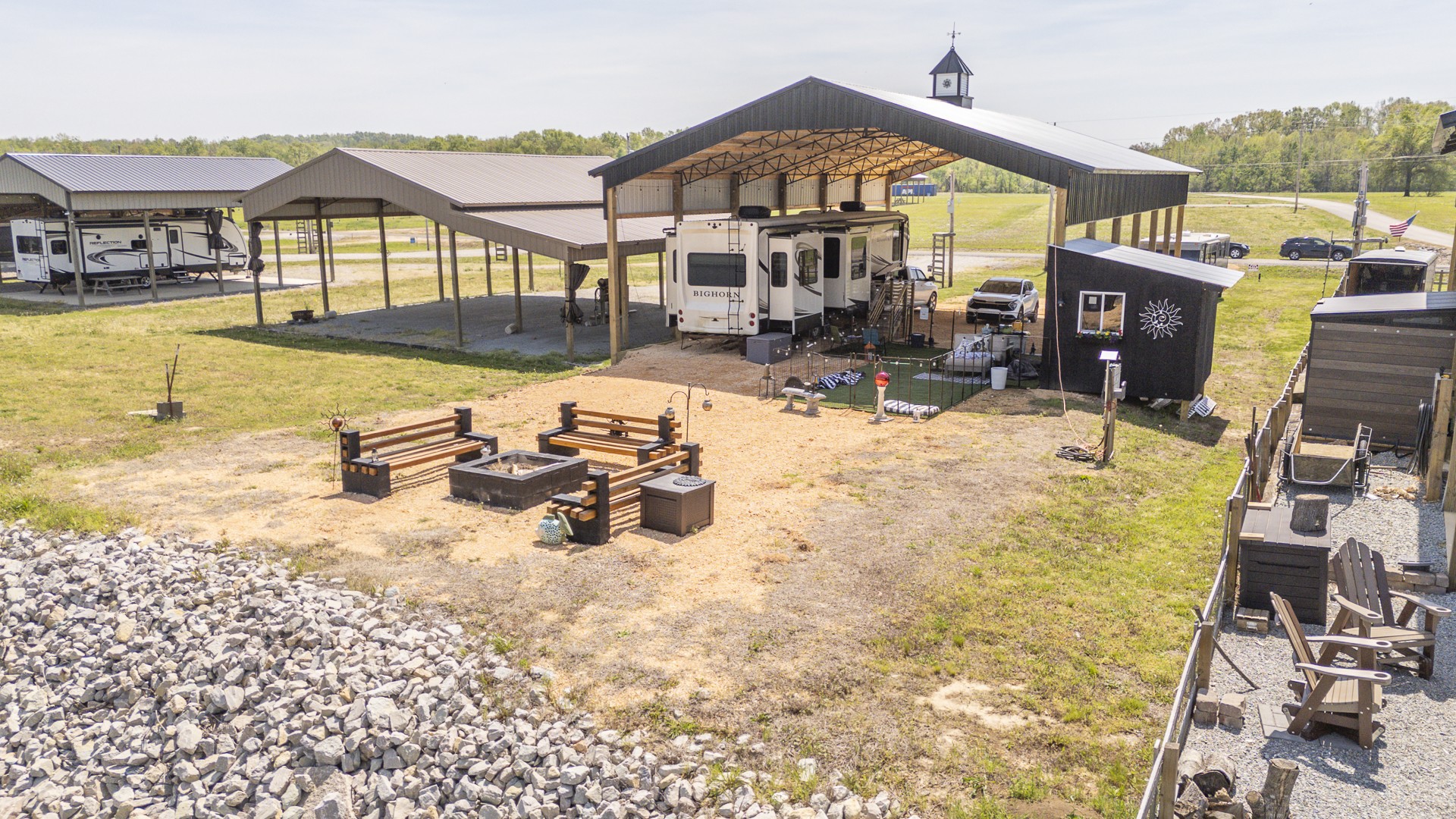 451 River Front Drive Clifton TN 38425
