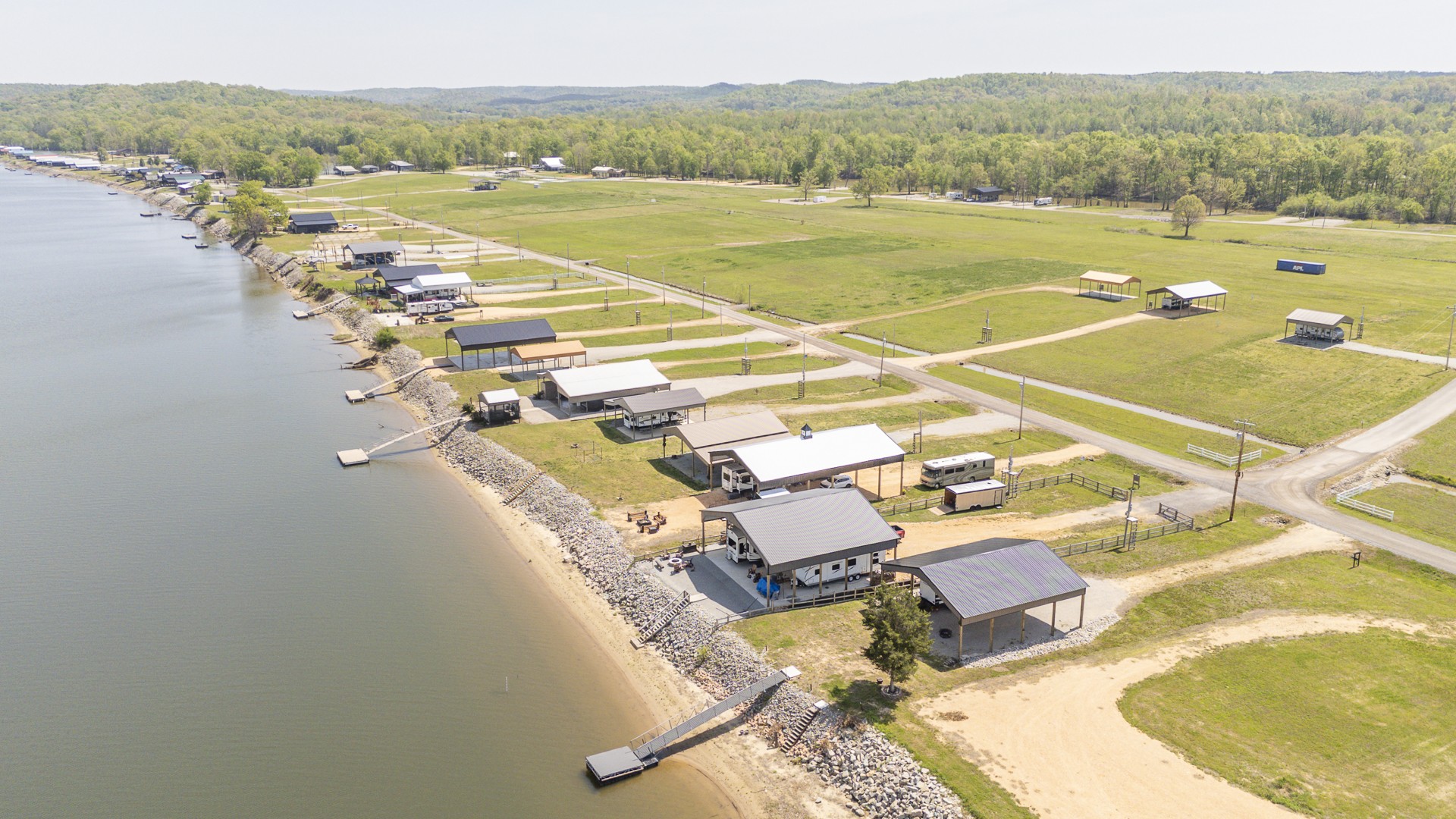 451 River Front Drive Clifton TN 38425